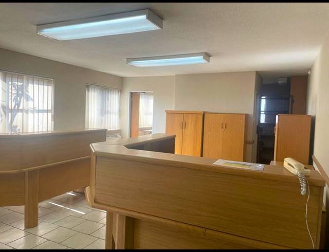 BUSINESS PROPERTY TO RENT IN BONAERO PARK